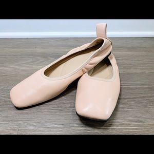 CLARKS | BLOGGER FAVORITE | LEATHER PURE BALLET FLAT | QUALITY MADE | SZ 9